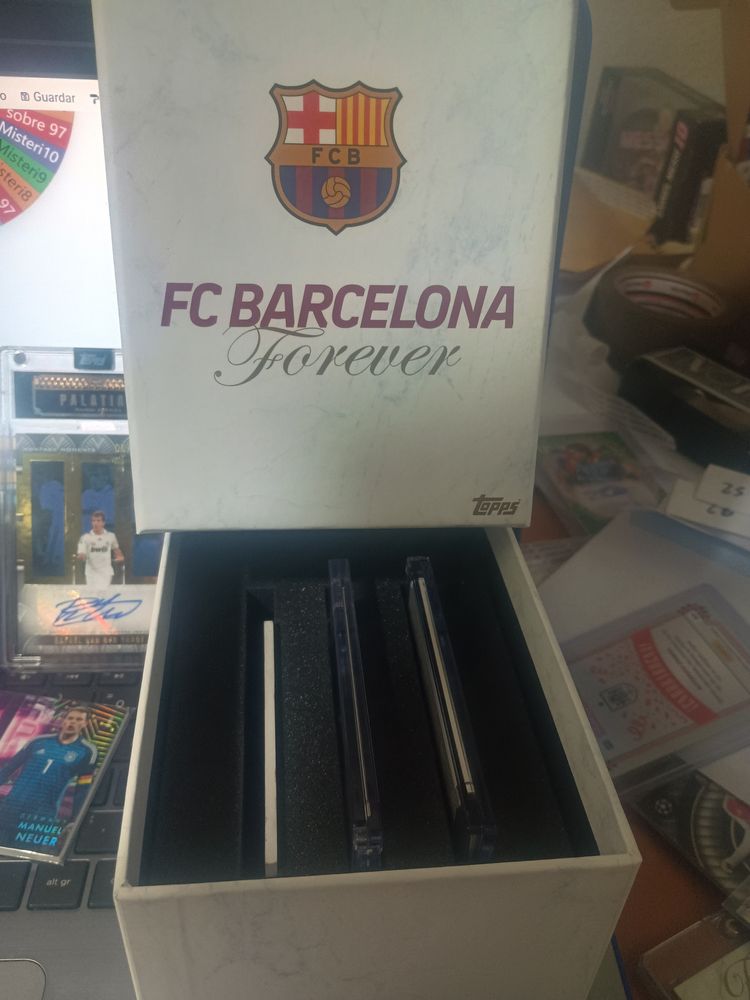 Mysteri forever Fc Barcelona  ( se venden los 3 y se abre imagen 1