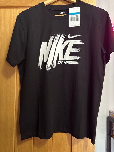 Nike Black Graphic T-Shirt