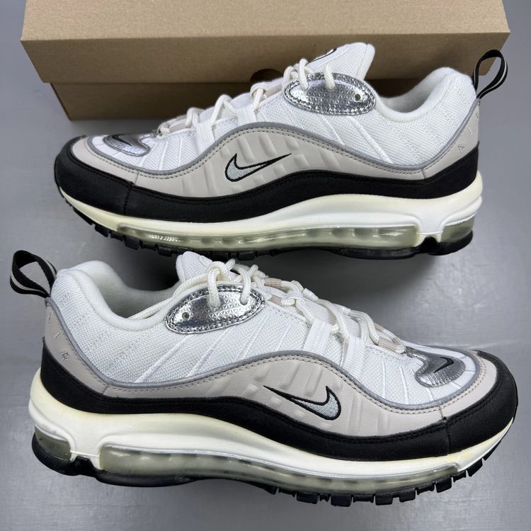 Immagine di Nike Air Max 98 Size UK 7 White Silver Desert Women's Trainers AH6799-116 2