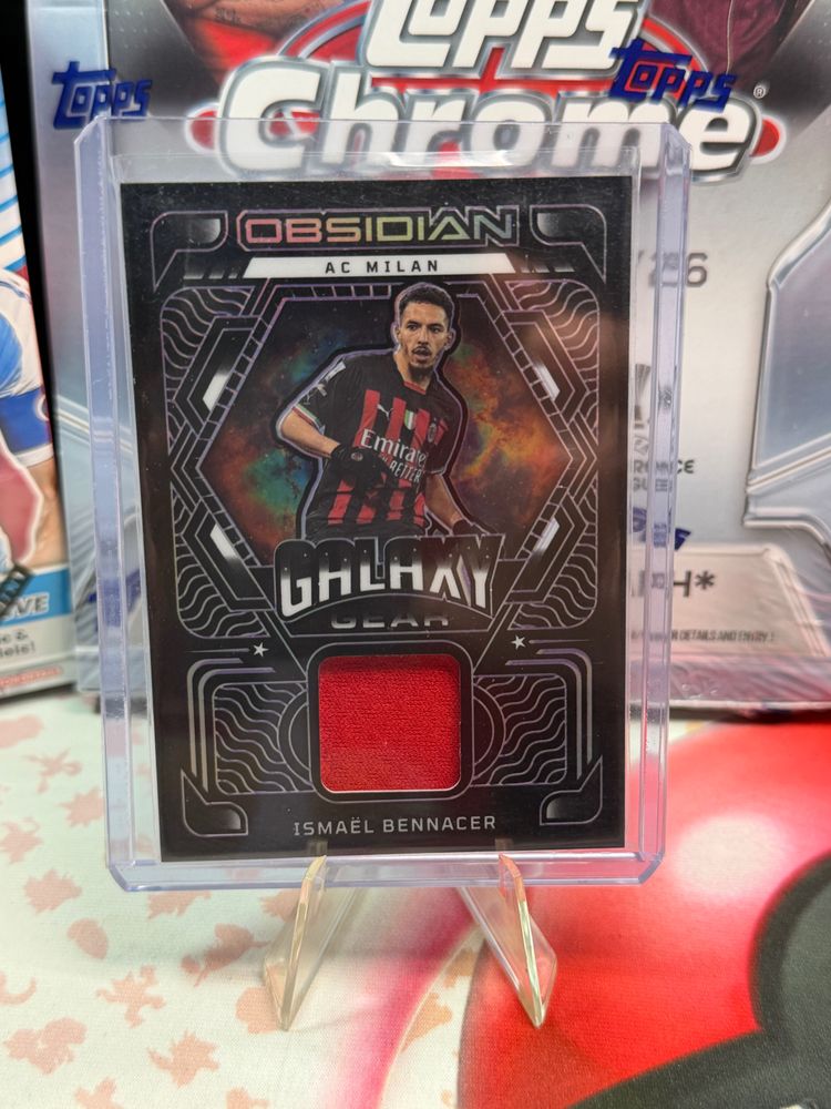 Topps Chrome Obsidian Galaxy Ac Milan Ismaël Bennacer Card