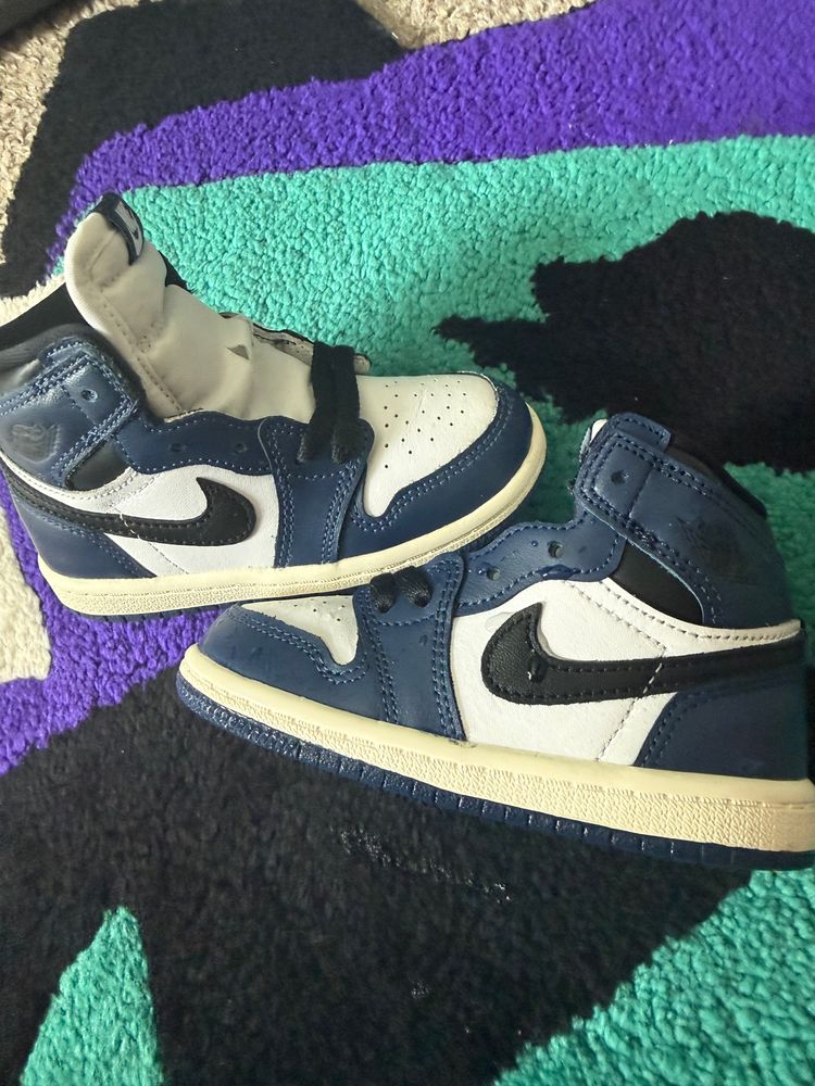 Jordan 1 Hi Midnight Navy 8C image 1