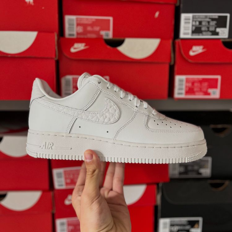 Nike White Air Force 1 Sneakers