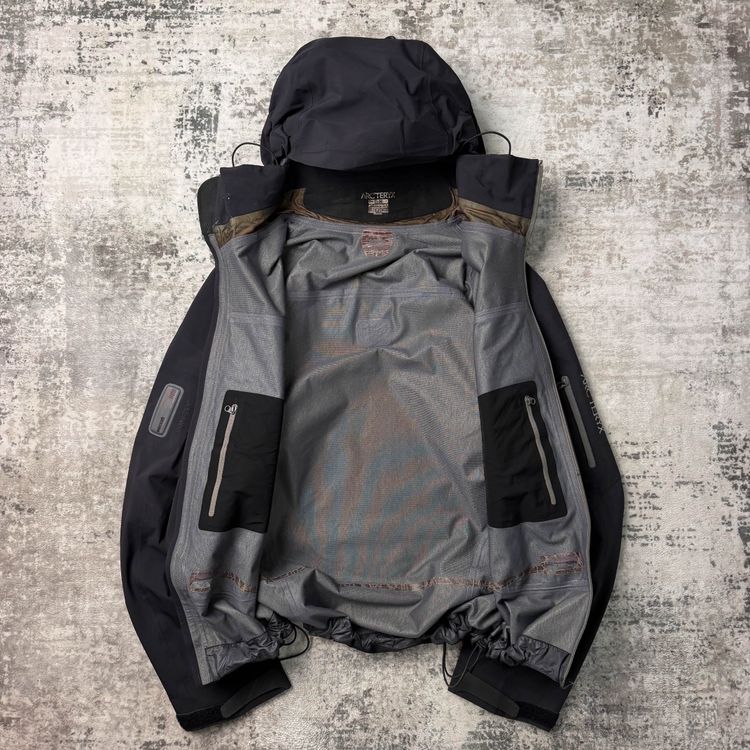 Arc'teryx Stingray Goretex Shell Jacket (M) 6