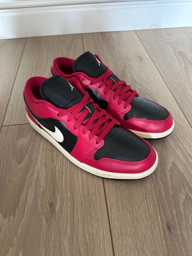 Nike Air Jordan 1