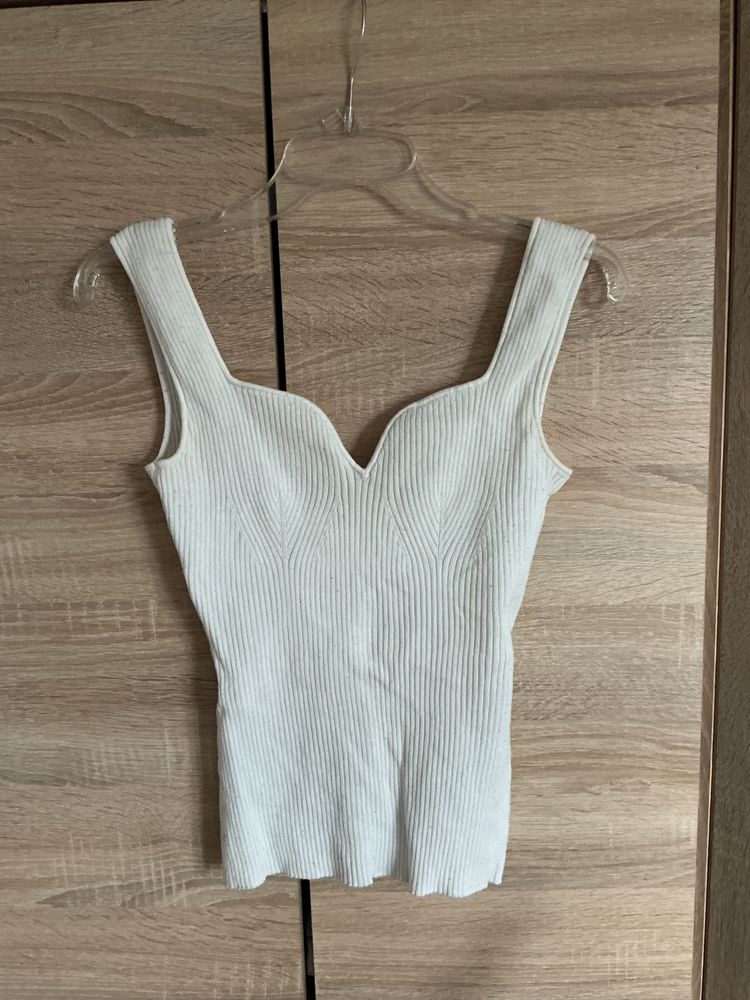 White Ribbed Sleeveless Top