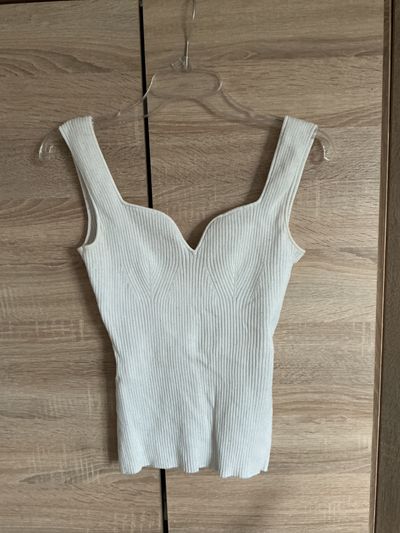 White Ribbed Sleeveless Top