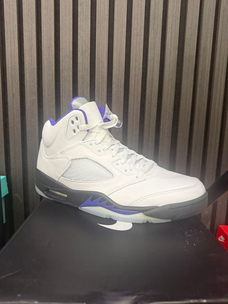 Nike Air Jordan 5 retro concords