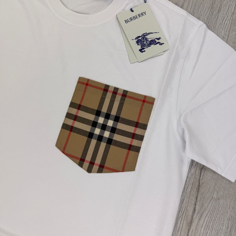 Burberry Men’s White T-shirt & Shorts Set 5