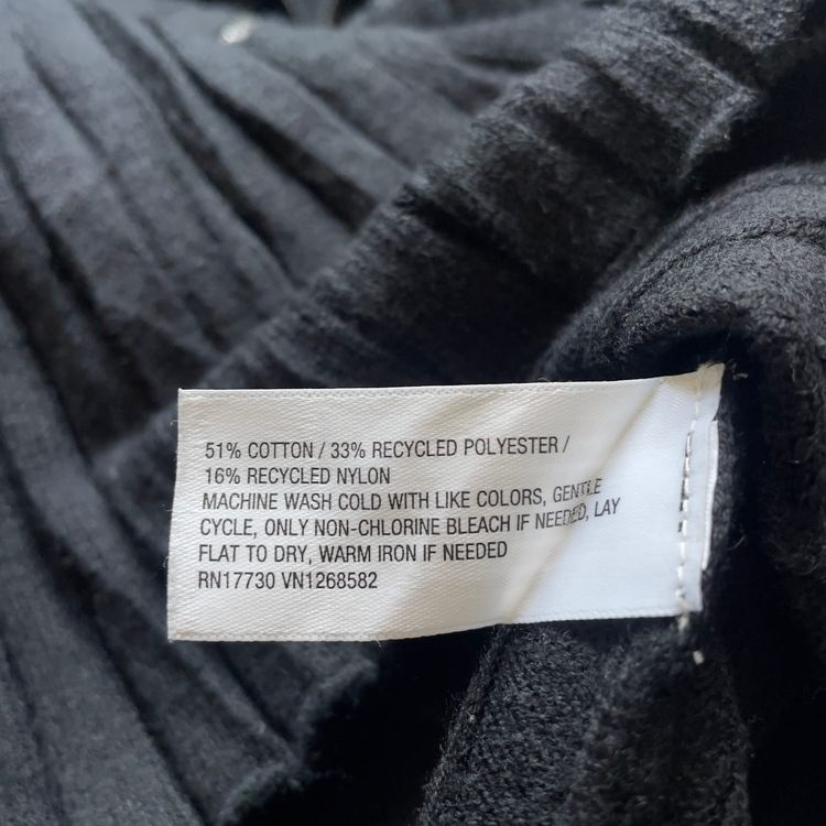 90’s Black Zip-Up Knit Sweater image 5