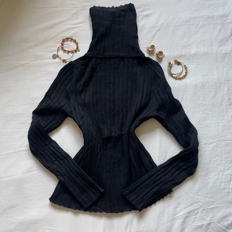 90’s Black Zip-Up Knit Sweater image 3