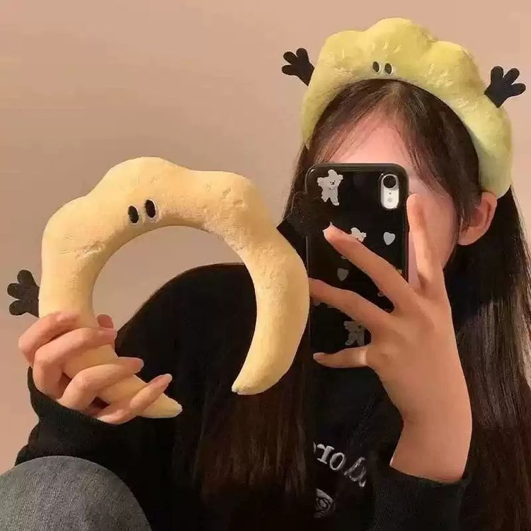 Plush Headbands And Plush Crescent Moon Accessory image 3