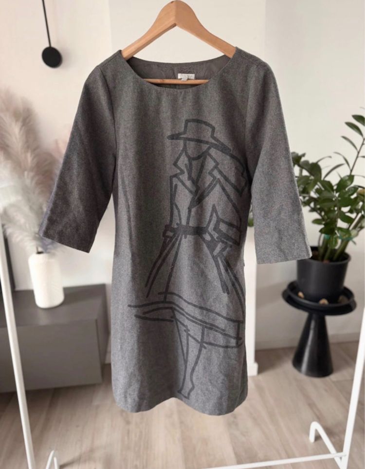 Solar Grey Dress With Graphic Print