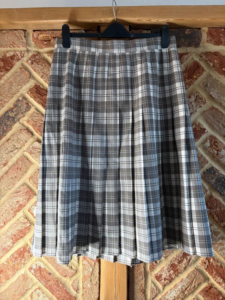 Fashion Extra Collection Grey Check Pleated Midi Skirt Size 18 / EU 44 academic style preppy imagen 3