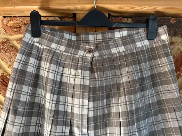 Fashion Extra Collection Grey Check Pleated Midi Skirt Size 18 / EU 44 academic style preppy imagen 2