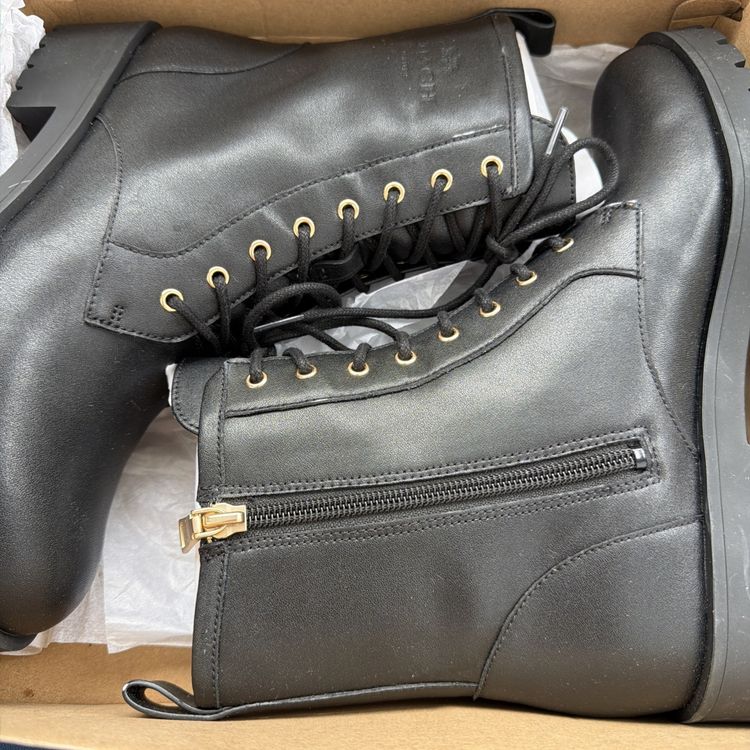 Coach Lyra Black Leather Combat Style Zip/Lace Boots Size 6.5 Uk £325 BNIB image 8