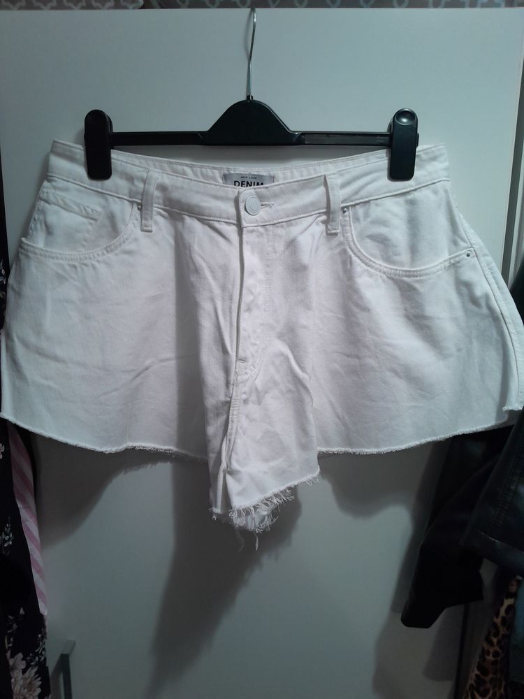 Denim White Shorts size 16 new without tags