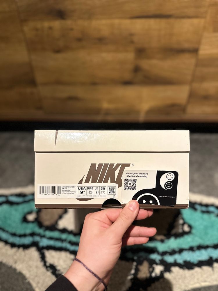 Nike Air Jordan 1 Travis Scott “Medium Olive” U.K. 8.5 image 9