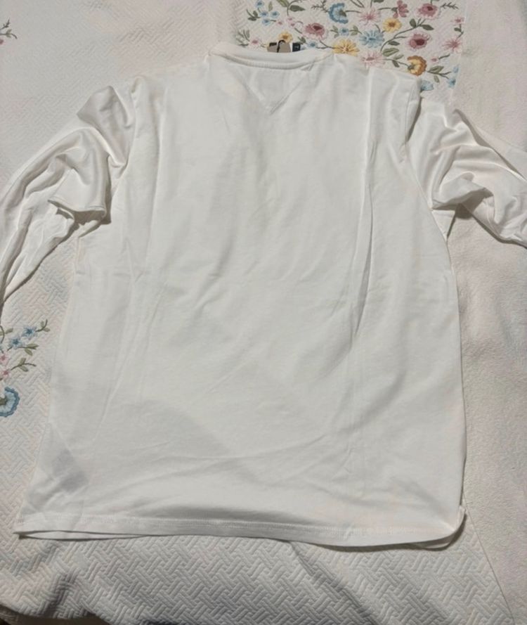 Tommy Jeans White Long Sleeve Shirt imagen 3