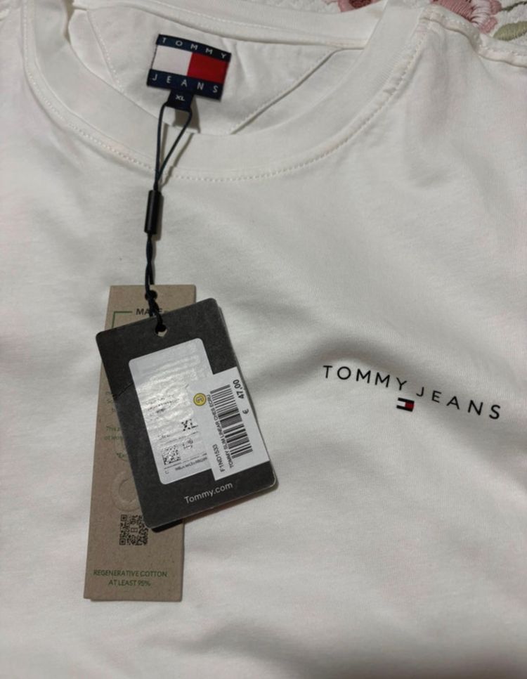 Tommy Jeans White Long Sleeve Shirt imagen 4