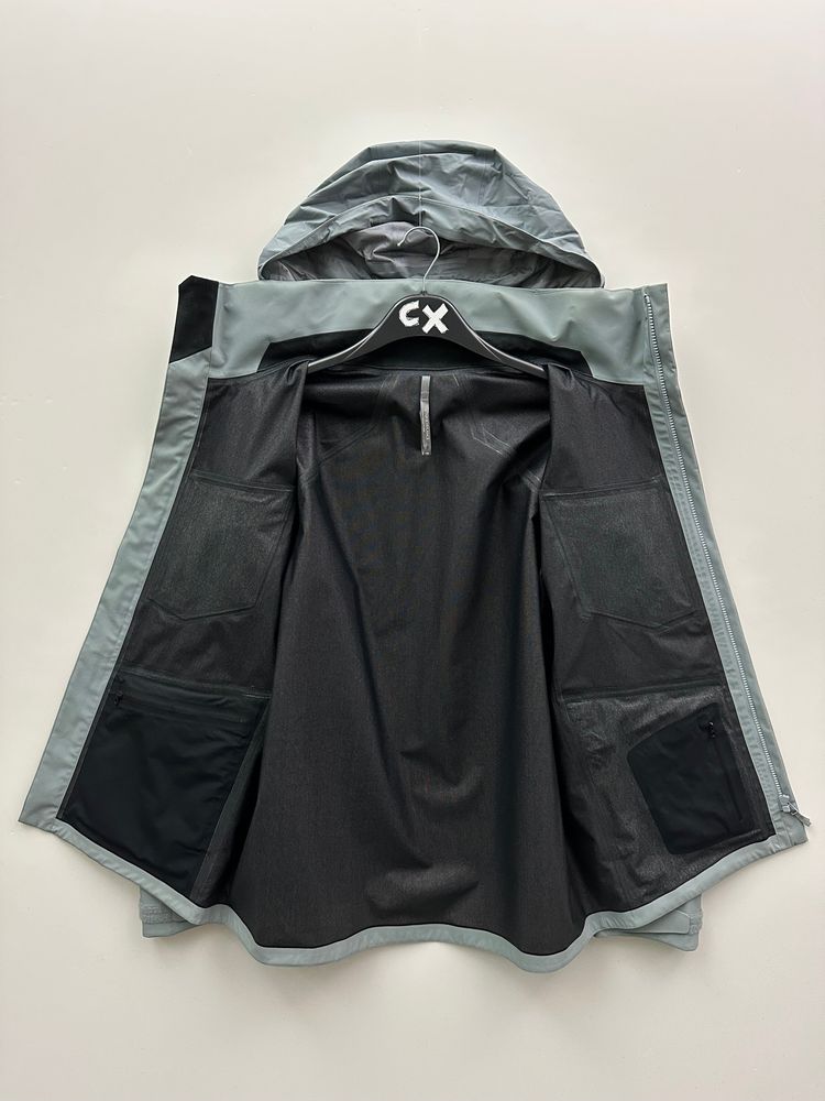 Arc’teryx Veilance Field Jacket Men’s M Medium Gore-Tex image 2