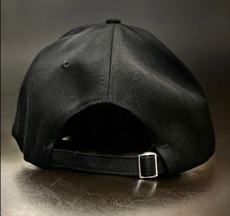Black Baseball Cap With Ny Logo 3