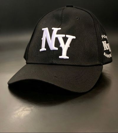 Black Baseball Cap With Ny Logo