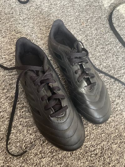Black Sports Shoes