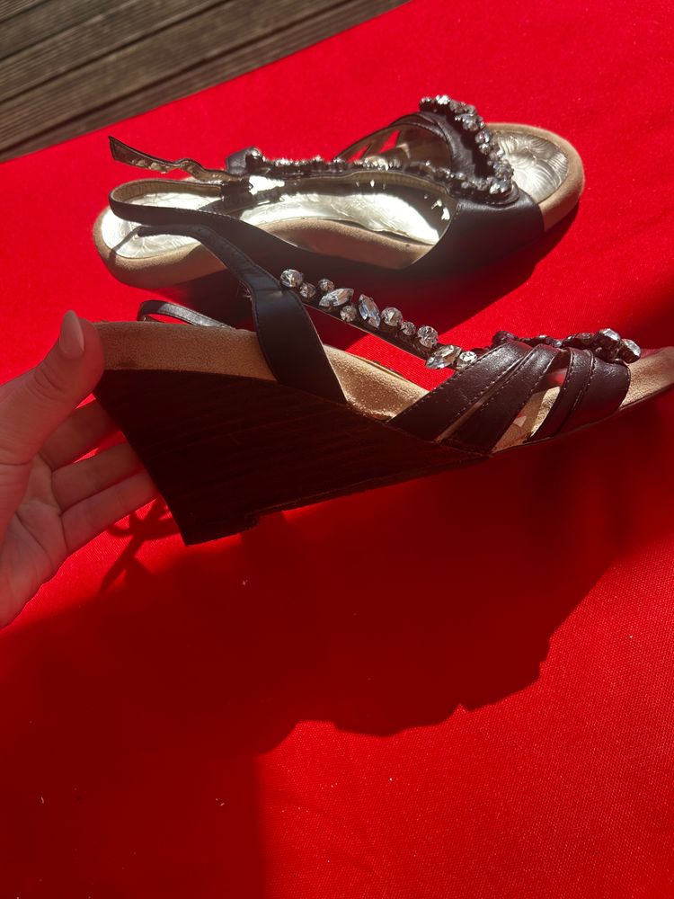 Y2K embellished wedges size 7  image 1