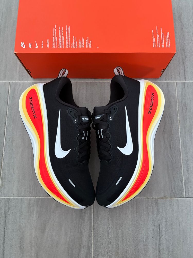 Nike Vomero Plus Road Running Trainers - ‘Black White Crimson’ - Size UK 8,8.5 5