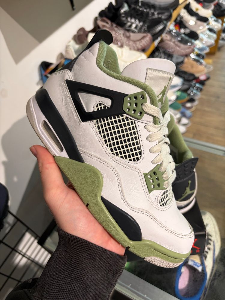Jordan 4 Seafoam (W) UK 6 8