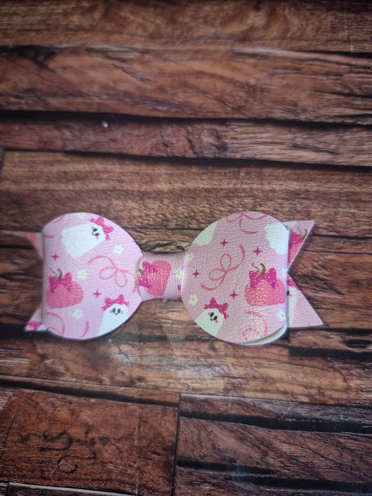 Pink ghosts medium hair bow image 1