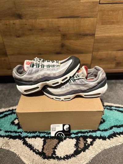 Nike Air max 95 “Pure Platinum Gorge Green” U.K. 8.5 2