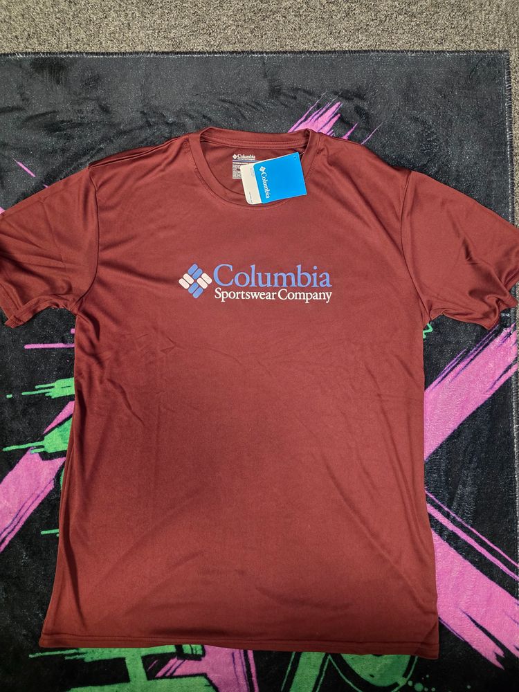 Columbia Sportswear Company T-Shirt