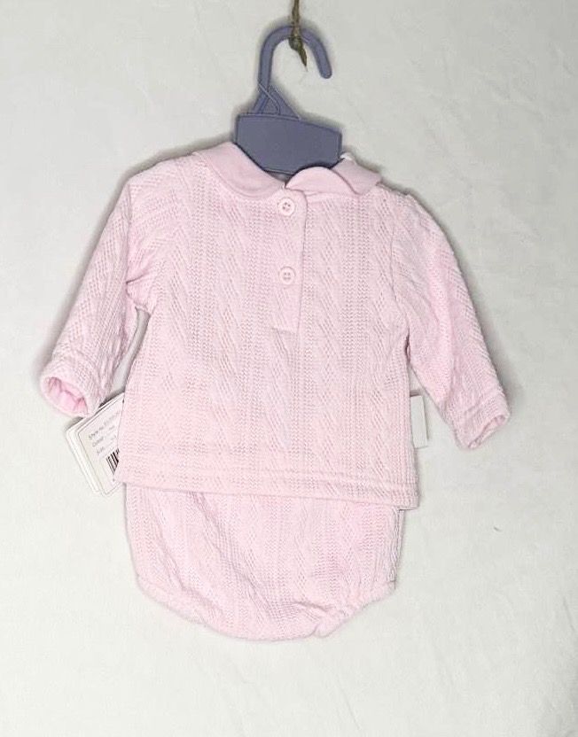 Pink Knitted Baby Romper Set With Bows image 2