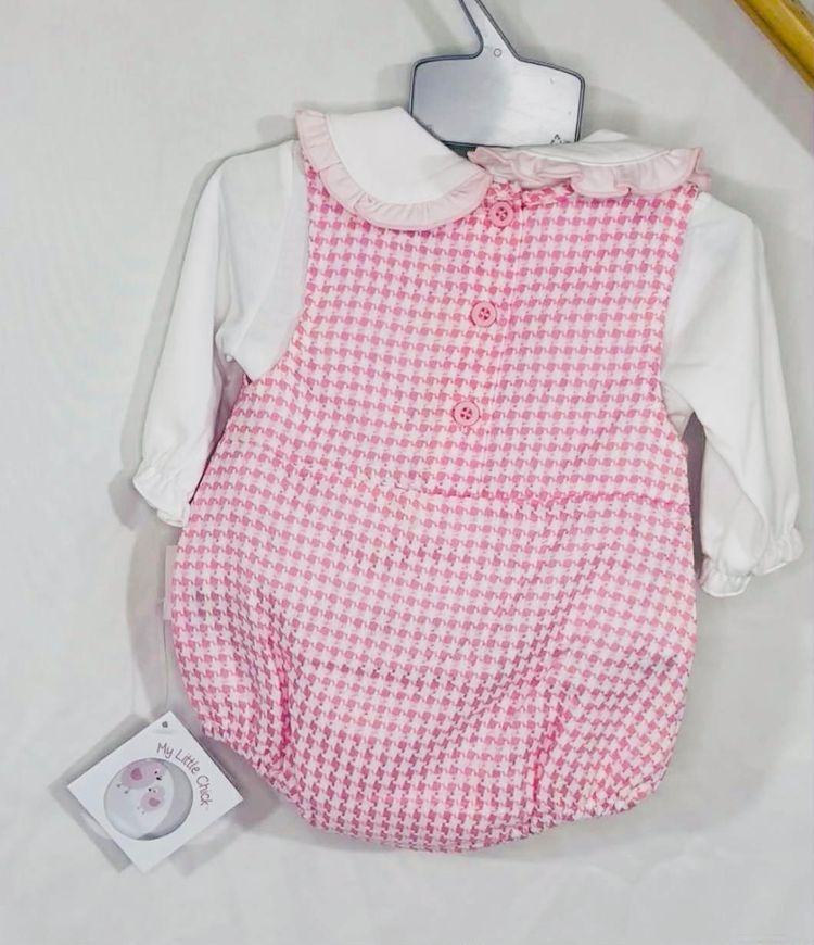 Pink Knitted Baby Romper Set With Bows image 7
