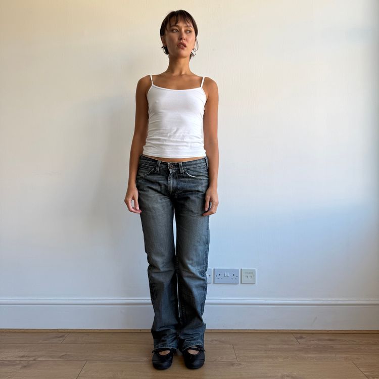 Levi’s dark wash star jeans - Size 31x34 image 7