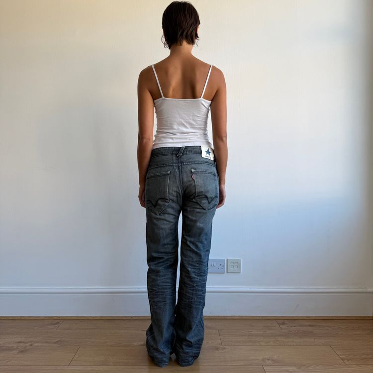 Levi’s dark wash star jeans - Size 31x34 image 8