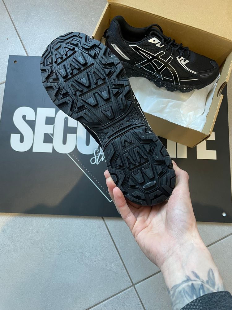 ASICS Gel Venture 6 - Black/Silver  image 4