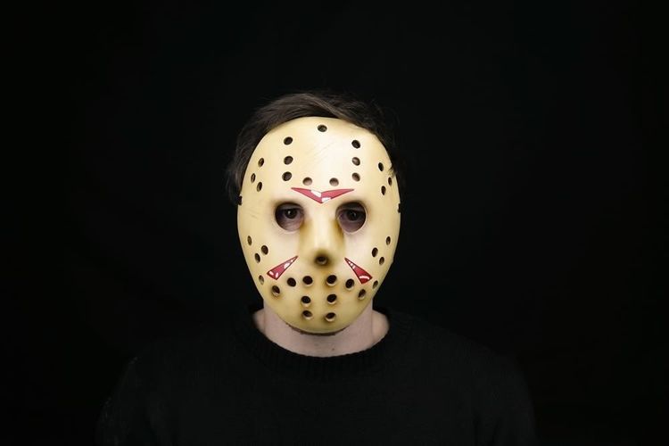 Friday The 13th Jason Voorhees Resin Mask DAMAGED 1 2