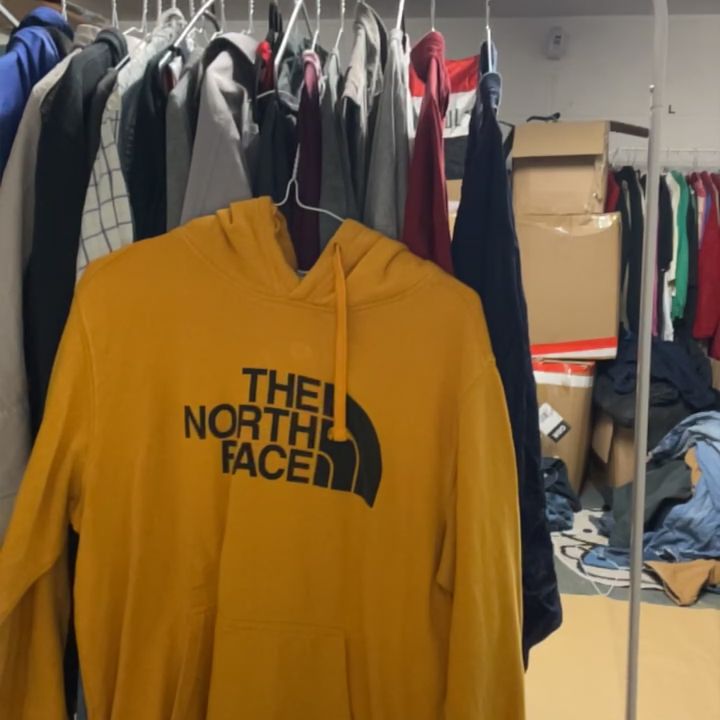The North Face NORTH FACE HOODIE  MEN SMALL product image