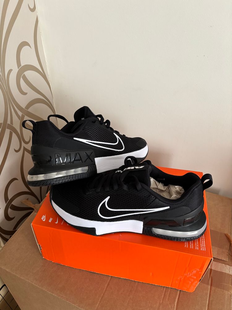 Nike Air Max Black Alpha trainer 6  image 1