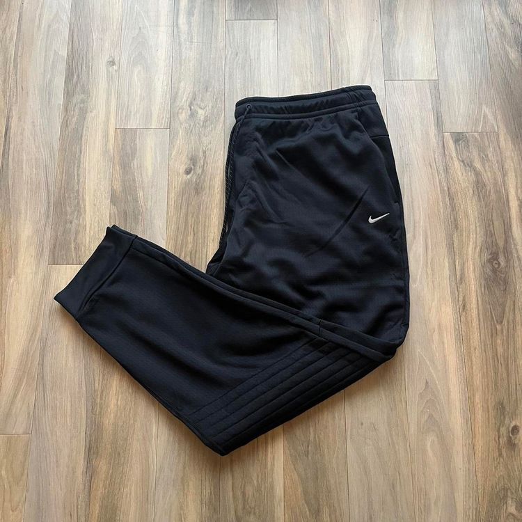 Nike BNWT Nike Sphere Challenger Therma Fit Repellent Running Pants, Black product image