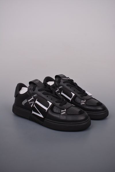 Valentino Garavani VL7N Low Sneakers