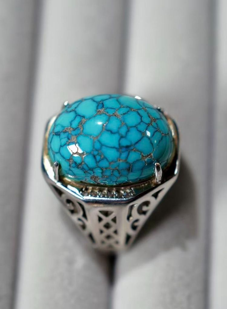 Silver Ring With Turquoise Stone image 1