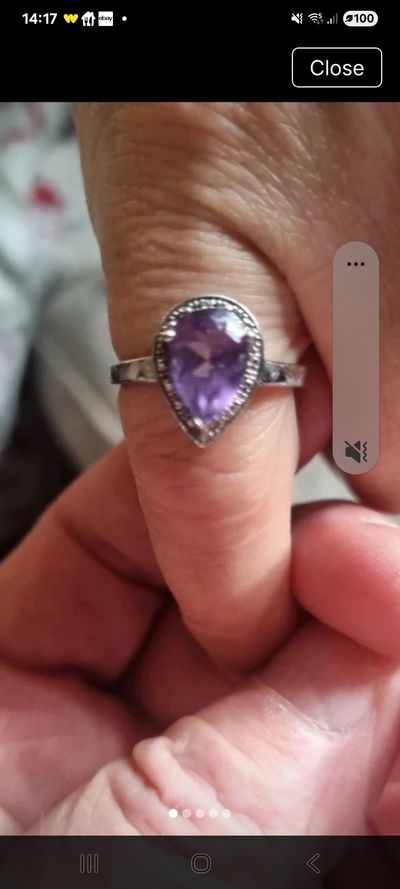 Silver Ring With a beautiful teardrop amathyst