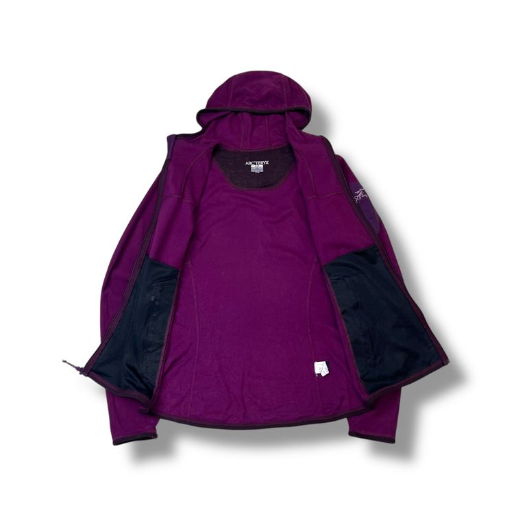 Womens Arc’teryx Delta Hoody (S) image 4