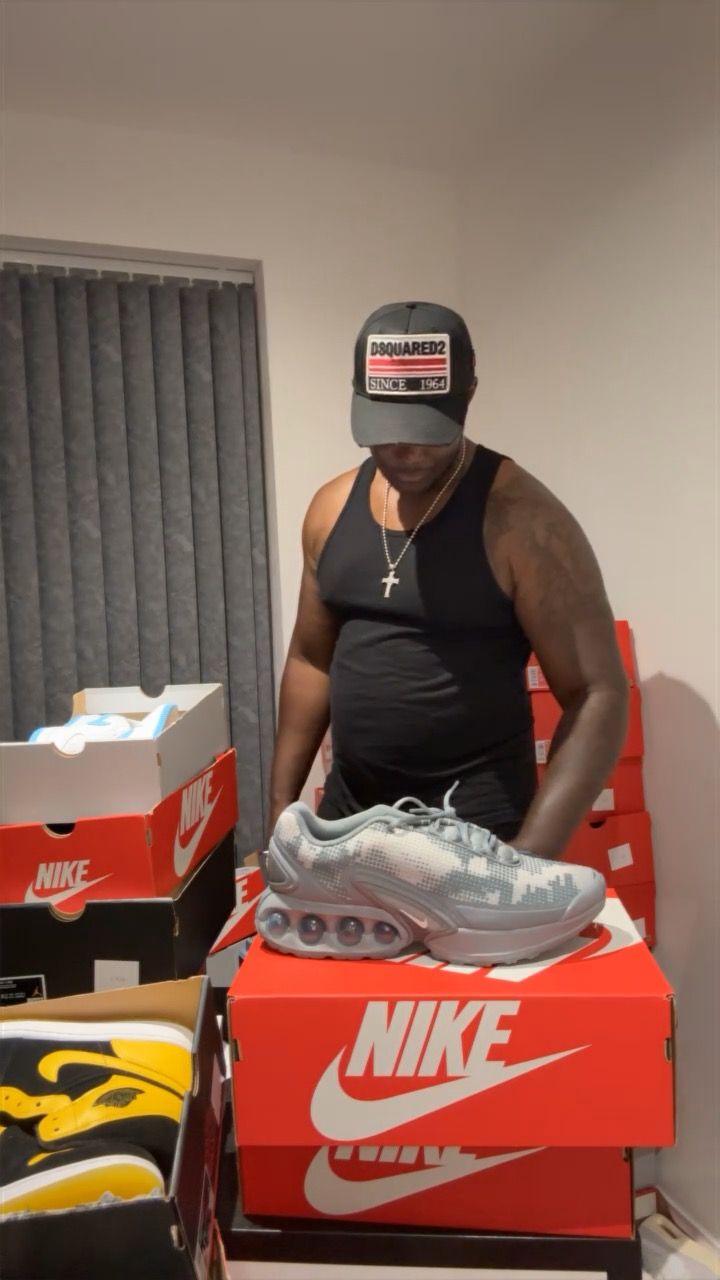 Immagine del prodotto Nike NIKE DN - UK 11 / 8 NEW FULL BOX