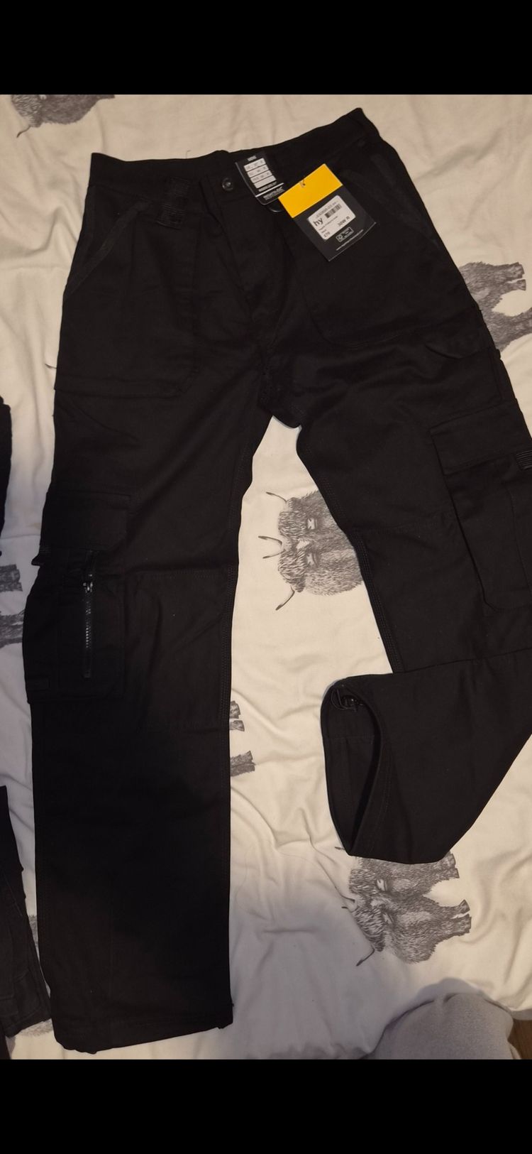 Regatta Regatta Black Cargo Trousers product image