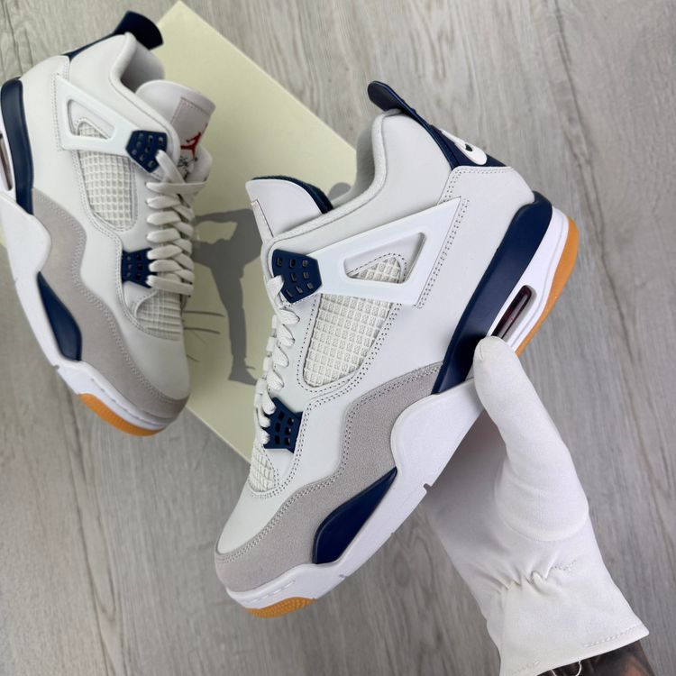 Jordan 4 Retro Men’s Retro SB Navy Blends Trainers image 8