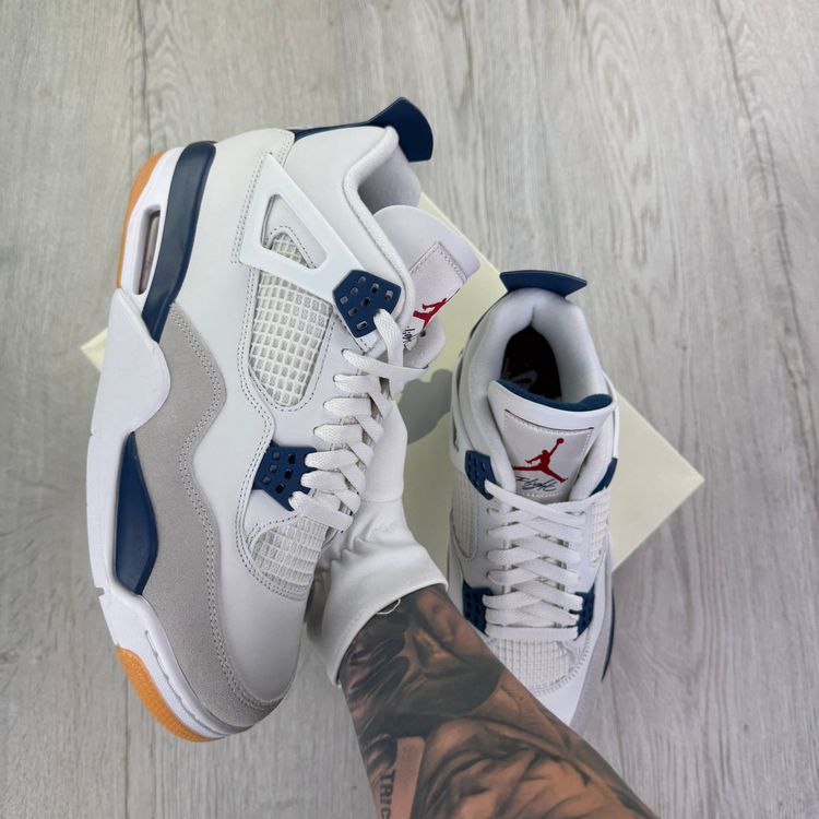 Jordan 4 Retro Men’s Retro SB Navy Blends Trainers image 11